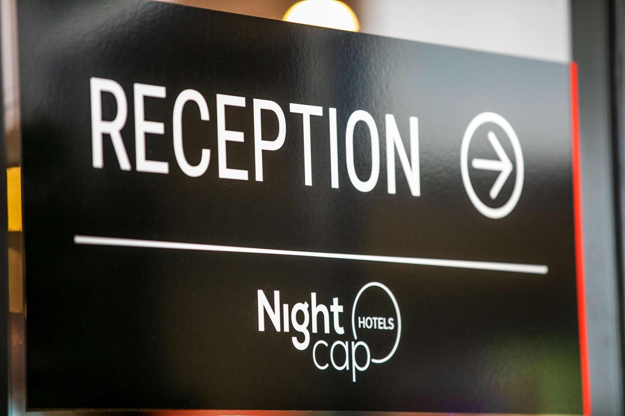 Nightcap At Barkly Hotel Mount Isa Exterior photo